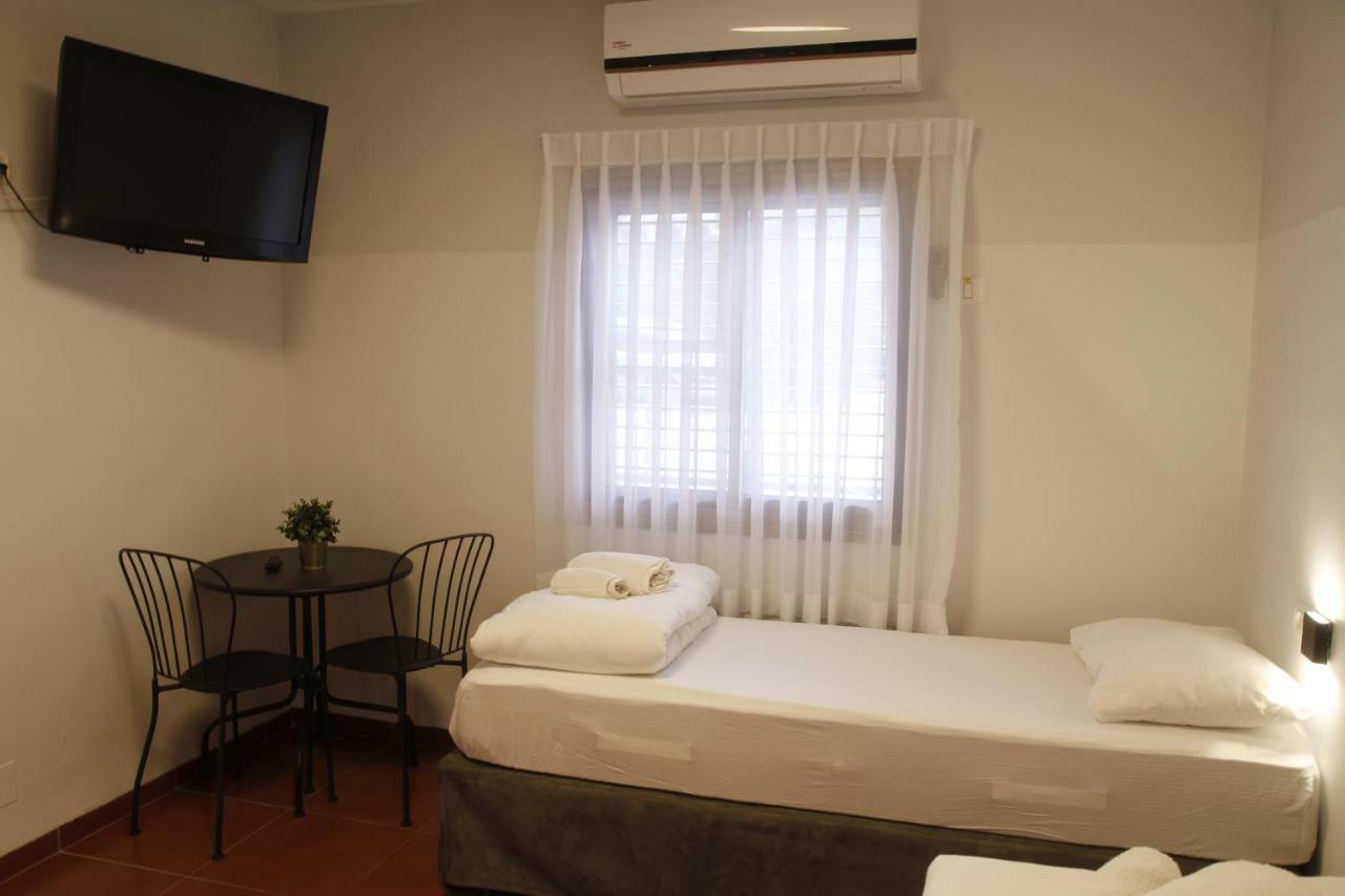 Bait Alfa Kibbutz Country Lodging Bet Alfa Exterior foto