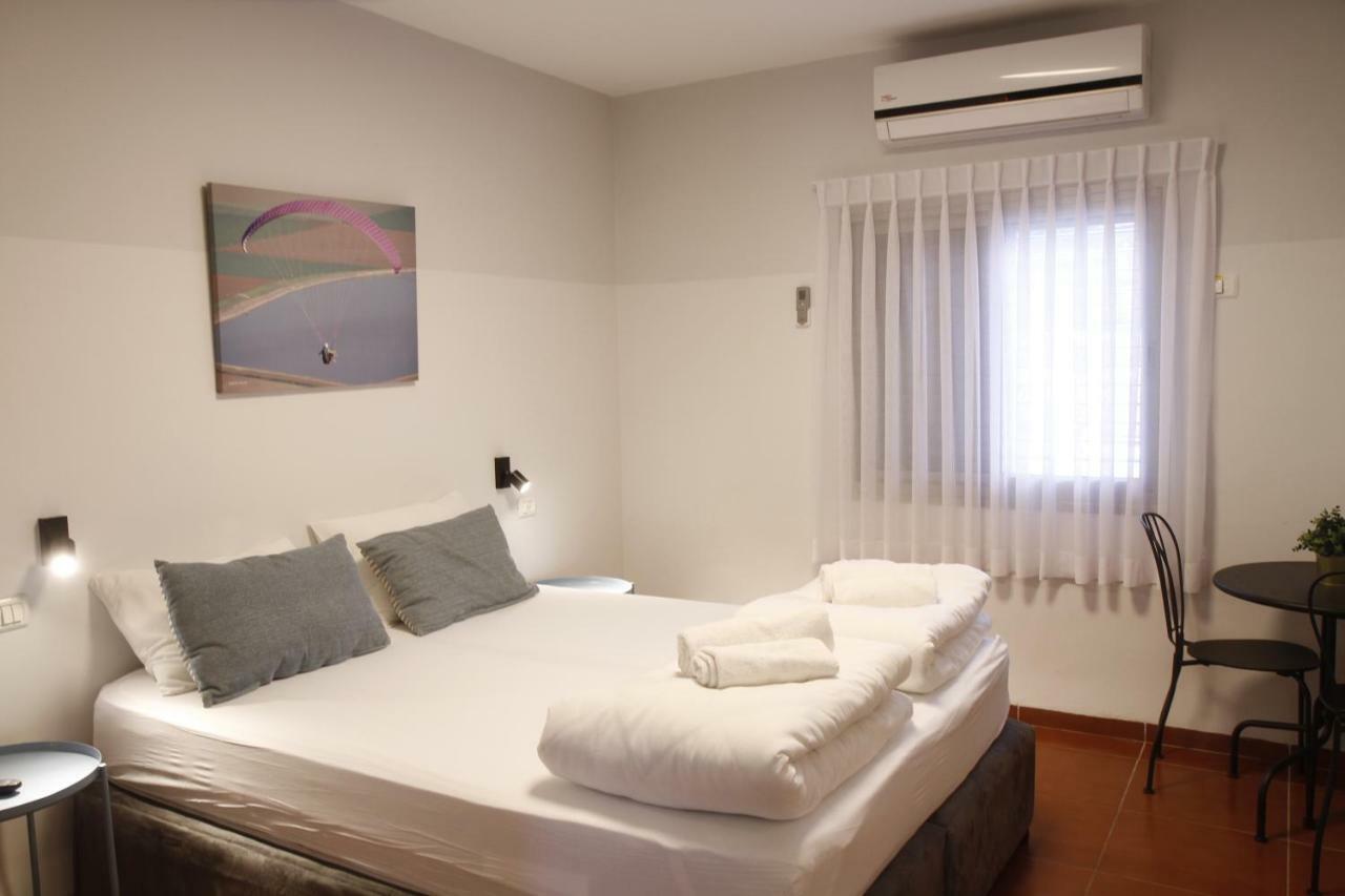 Bait Alfa Kibbutz Country Lodging Bet Alfa Exterior foto